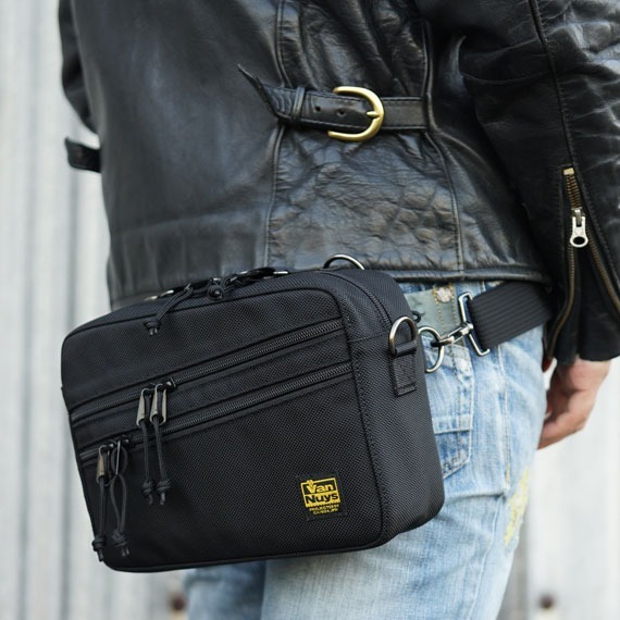 VanNuys E388 Double Zipper Shoulder Bag