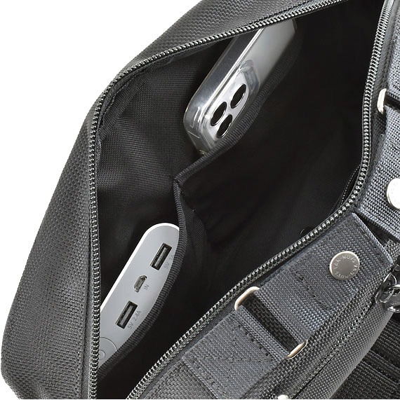 VanNuys E388 Double Zipper Shoulder Bag