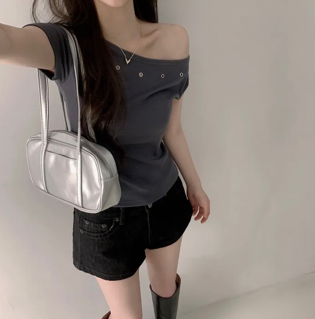 【優惠預訂】韓國eyelet 露肩上衣（3色）