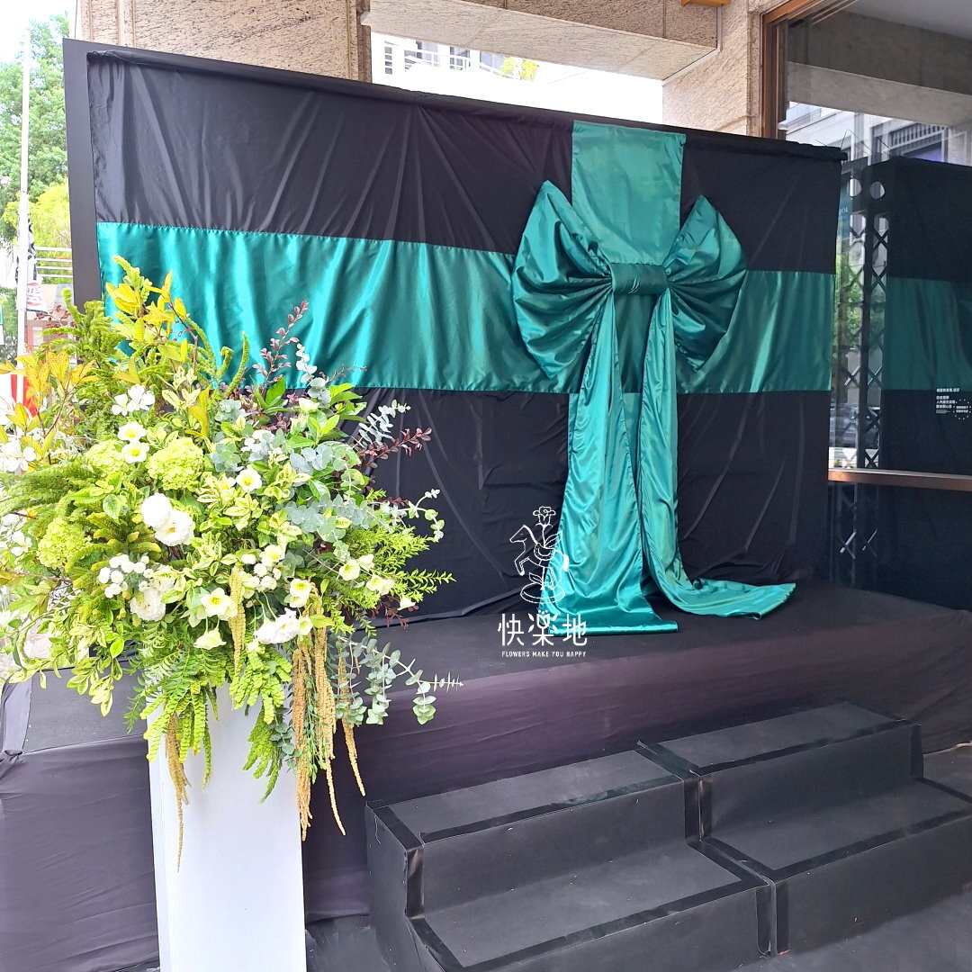 揭幕▪拉綵特效▪客製巨大logo蝴蝶結