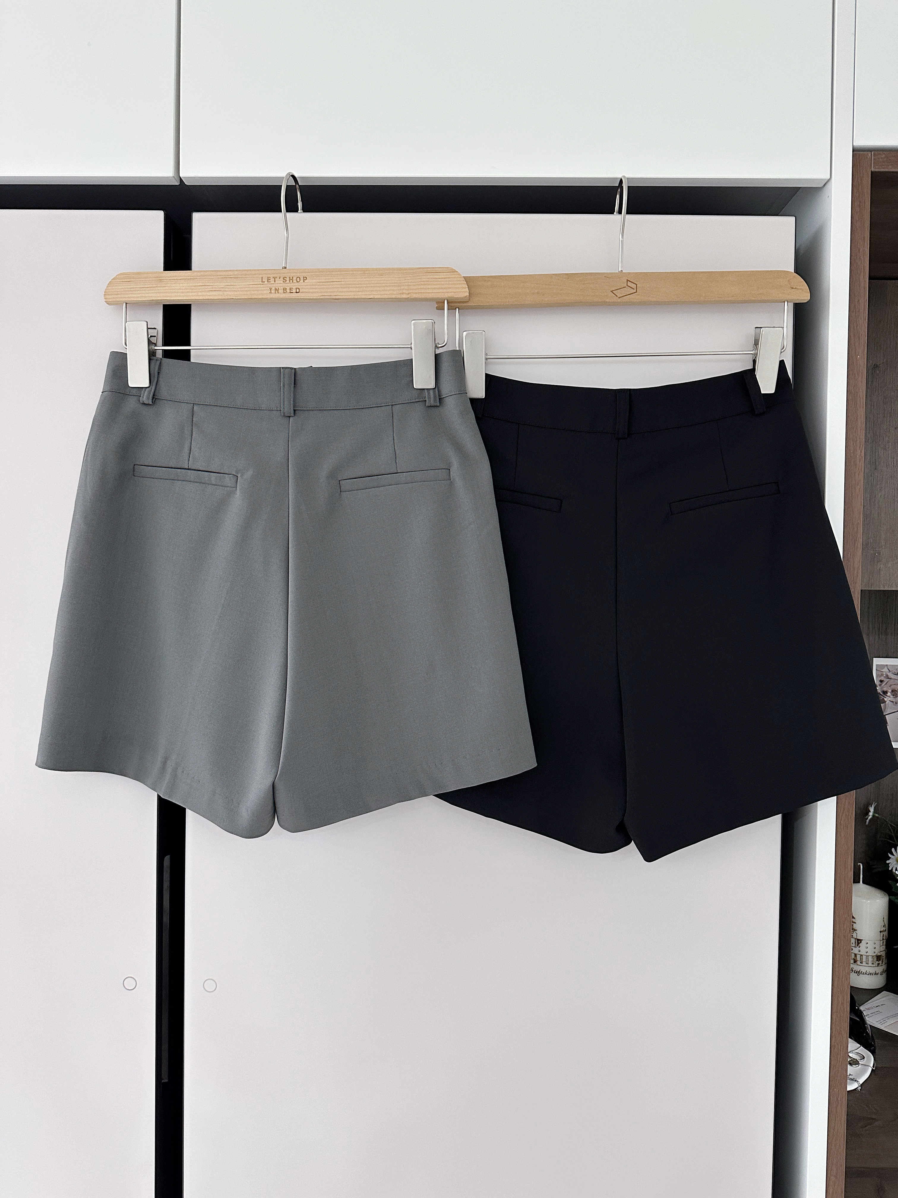 KR239 防皺直版型短西褲-2色