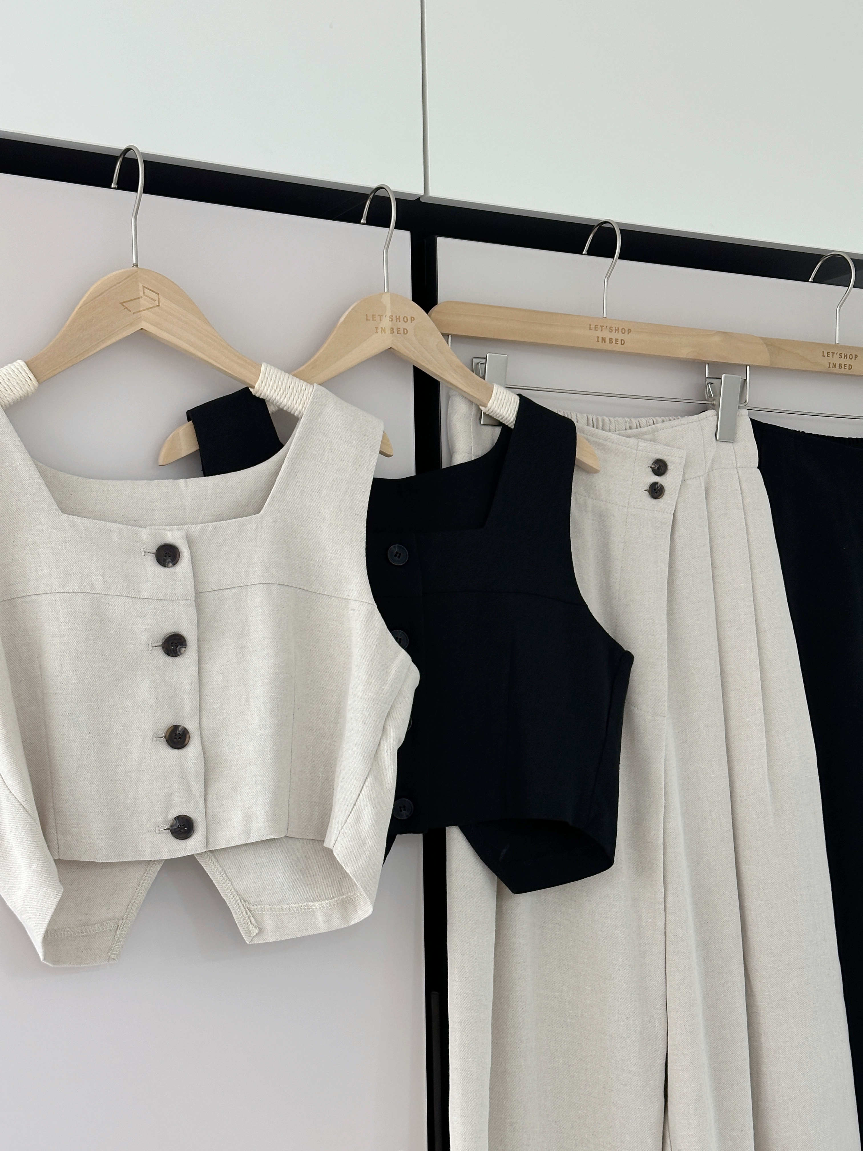 KR246 顯高小機心方領上衣長褲SET-2色