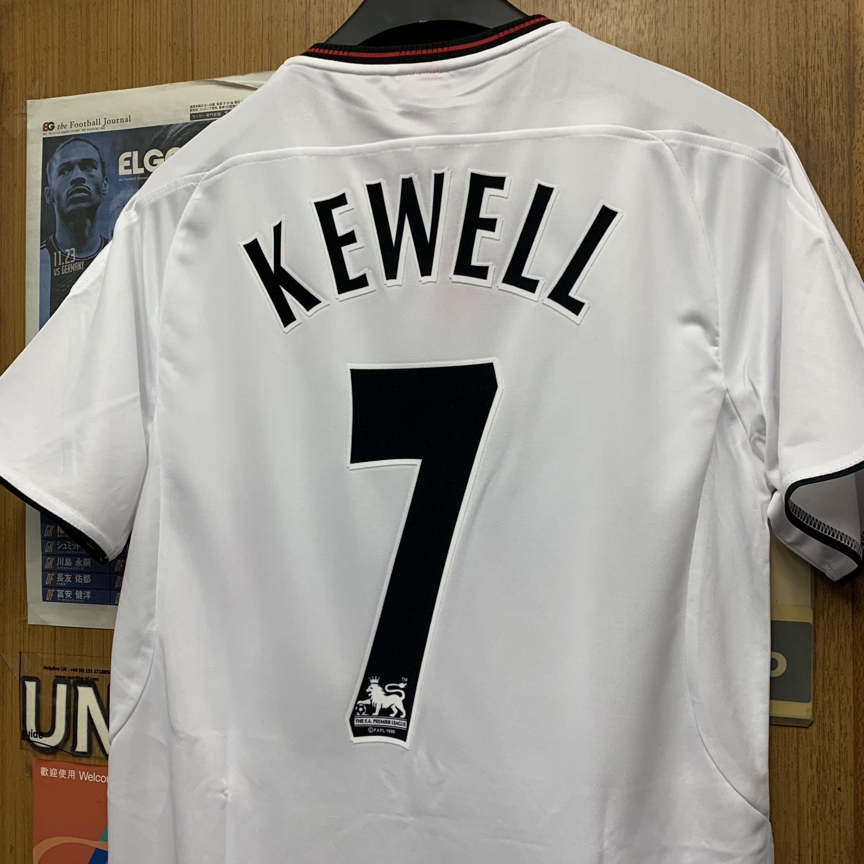 2003 Liverpool Retro Away Carlsberg Shirt with 7 KEWELL