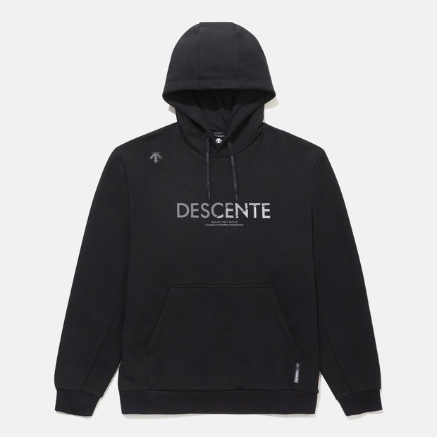 DESCENTE 迪桑特 經典字母LOGO款 帽TEE - 經典黑
