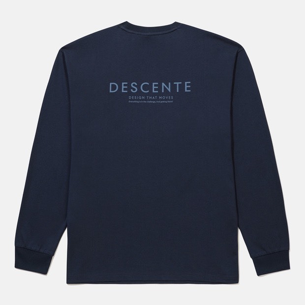 DESCENTE 迪桑特 經典 小LOGO款 背後字母 長袖 - 深藍色 (秋冬早鳥優惠預購)