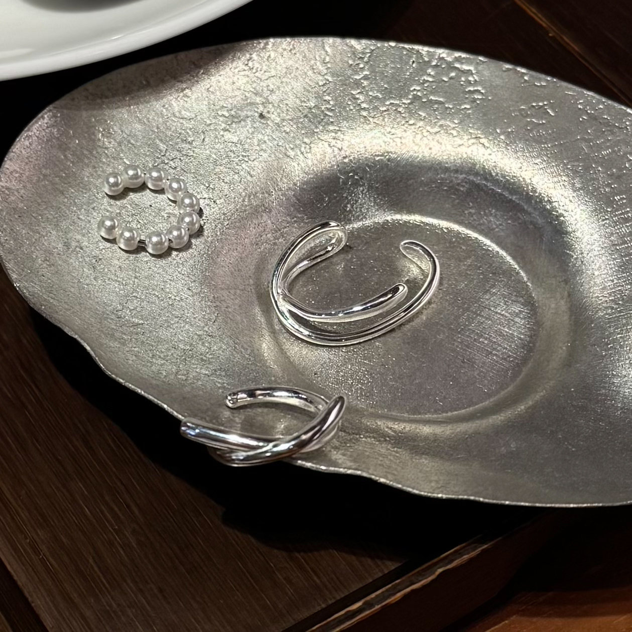 I04氣質小珍珠耳骨夾