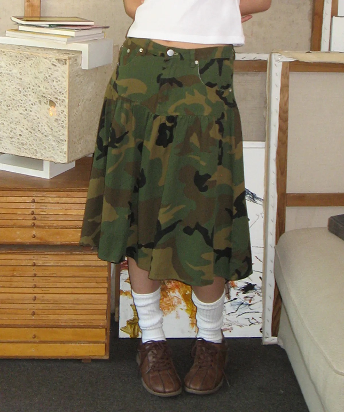RONRON SHIRRING FLARE MID SKIRT CAMOUFLAGE