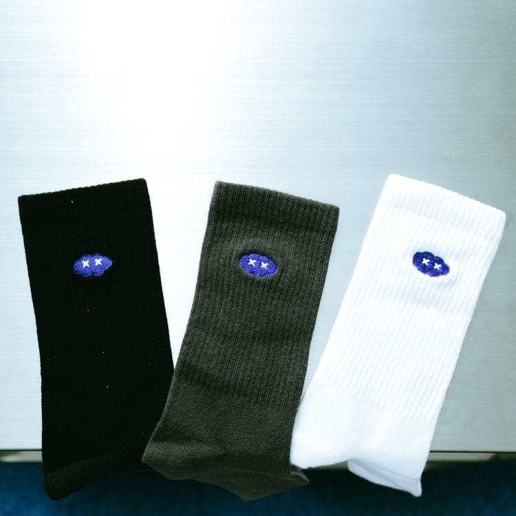 Soft Signals 品牌Logo (Muu) 電繡長襪
