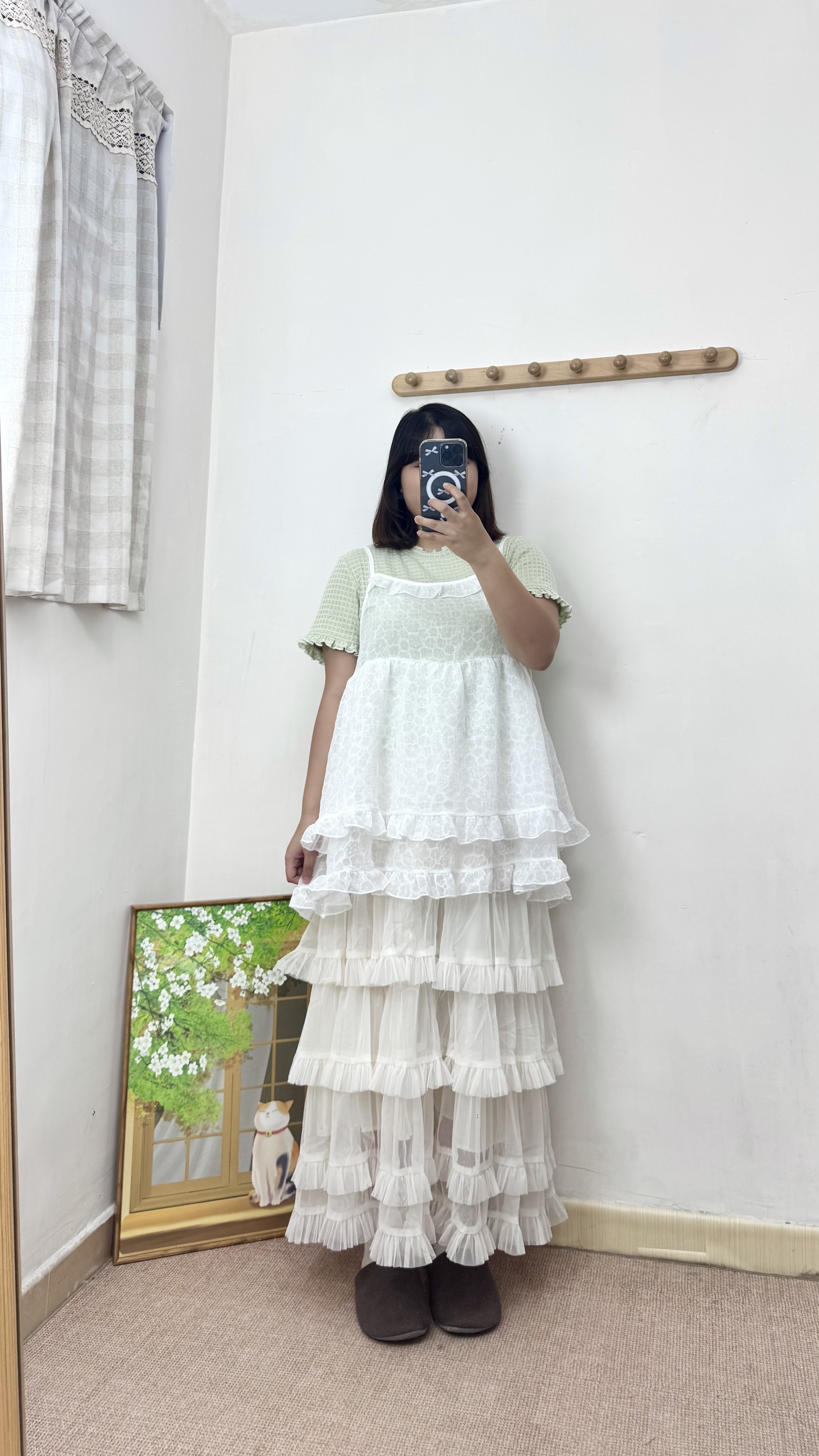 暗花紋Ruffle 透身吊帶