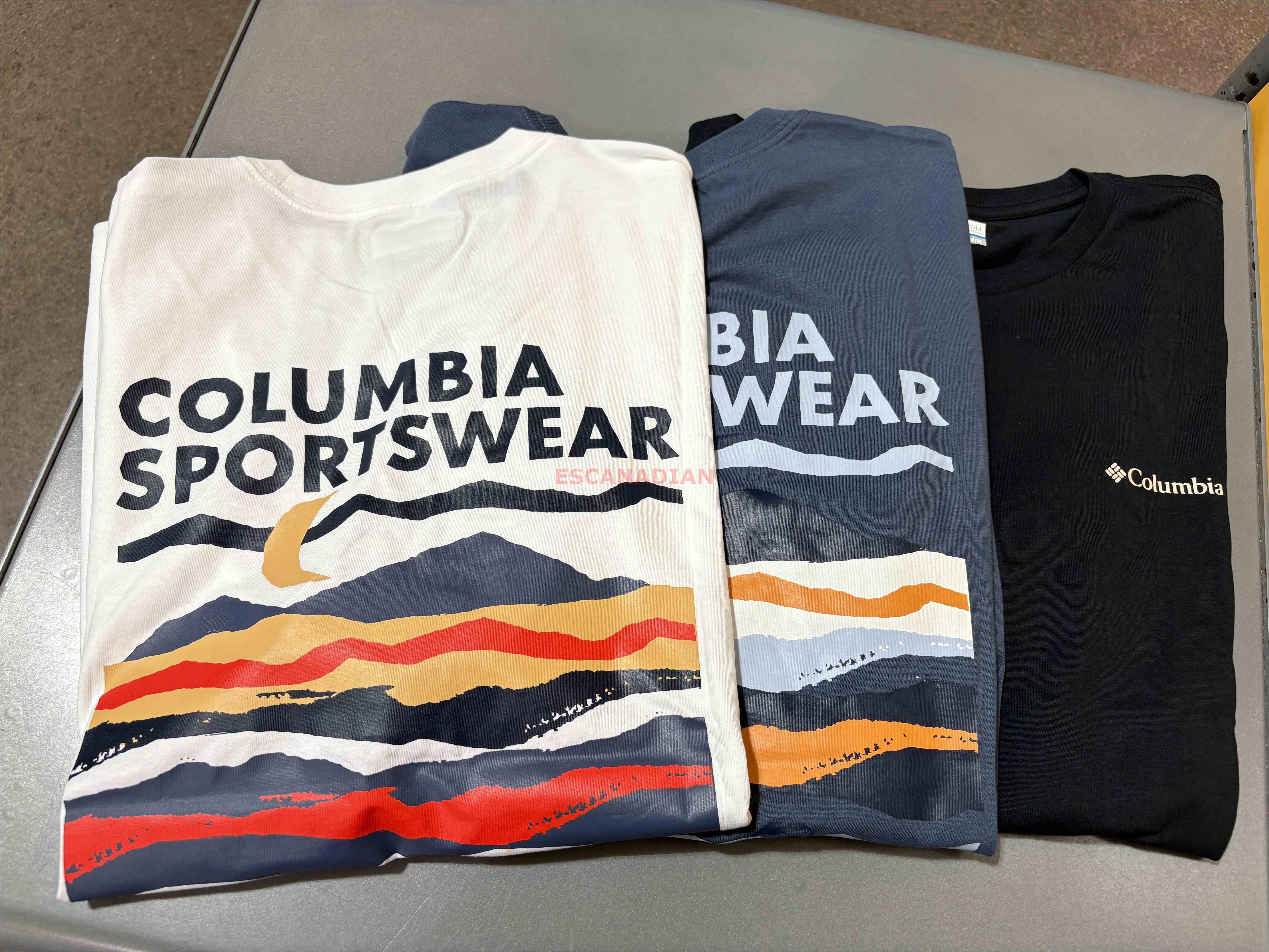 Columbia  男大人 有機棉 正反圖案 短TEE (3色)