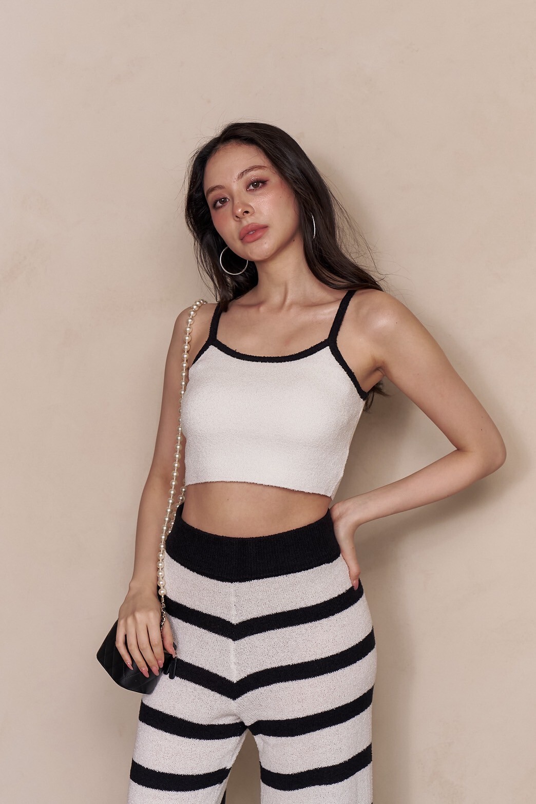 高級感條紋套裝_AMISSA（白底黑條）