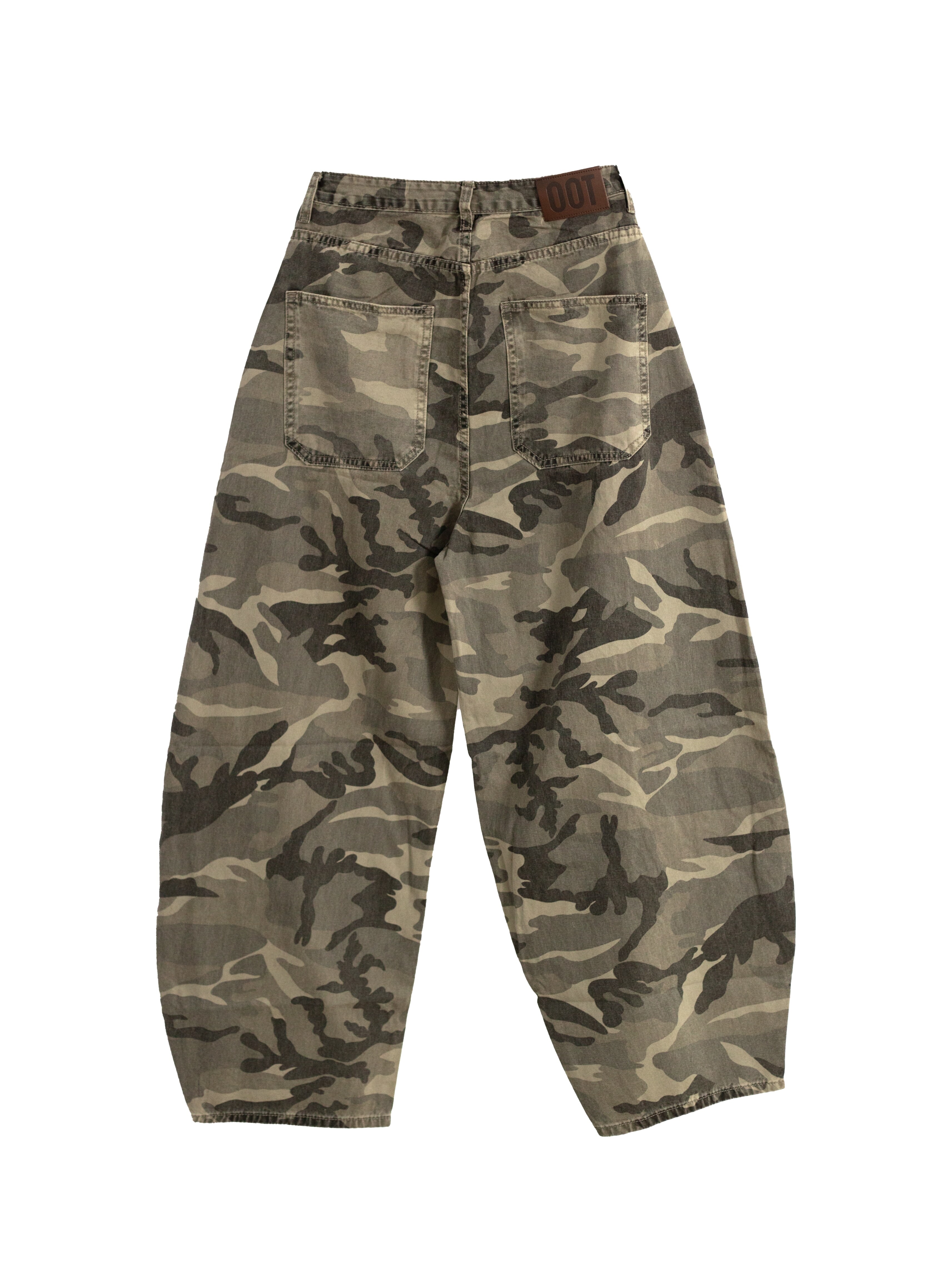 【車庫服飾】迷彩工裝彎刀褲