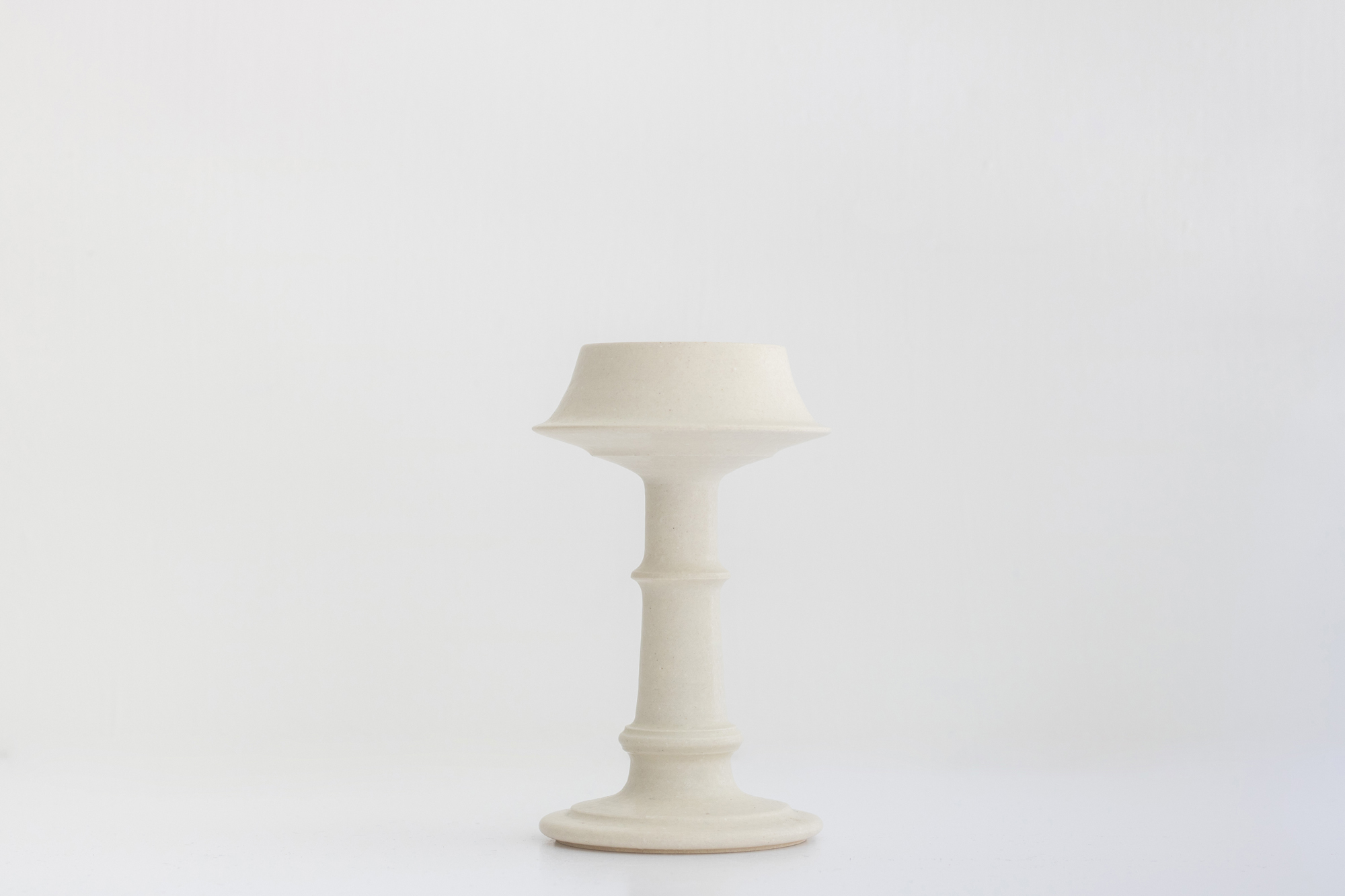 +g 竹口要-高腳碗型燭台 象牙色Ｂ