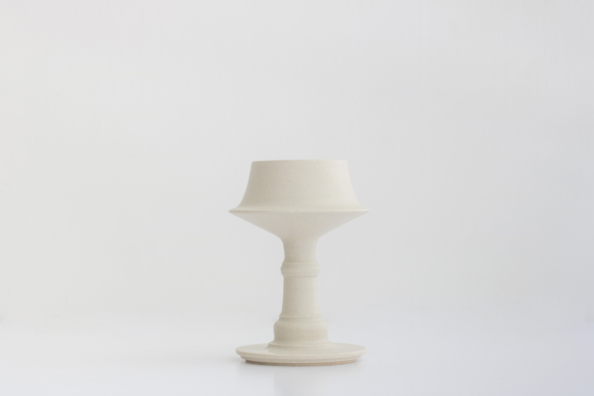 +g 竹口要-高腳碗型燭台 象牙色Ｃ