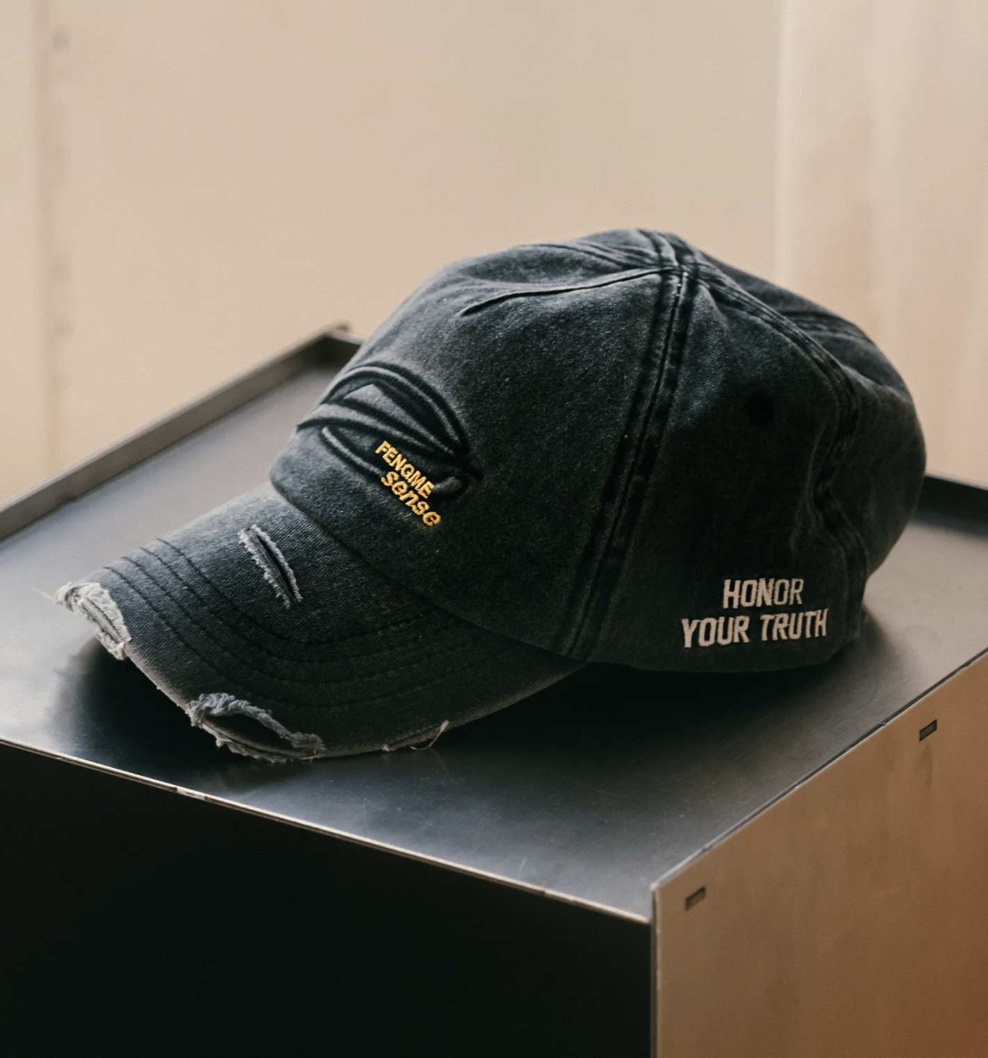 帽子 everyone 3layer cap (BLACK) FM x SENSE HONOR YOUR TRUTH WASHED LOGO CAP BLACK