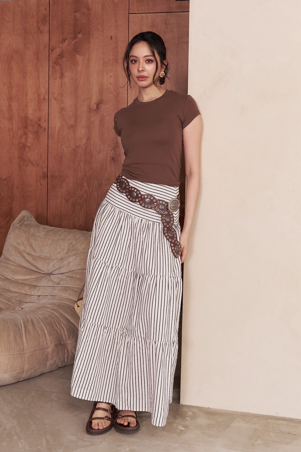 法式直條長裙_AMISSA（杏底黑條）