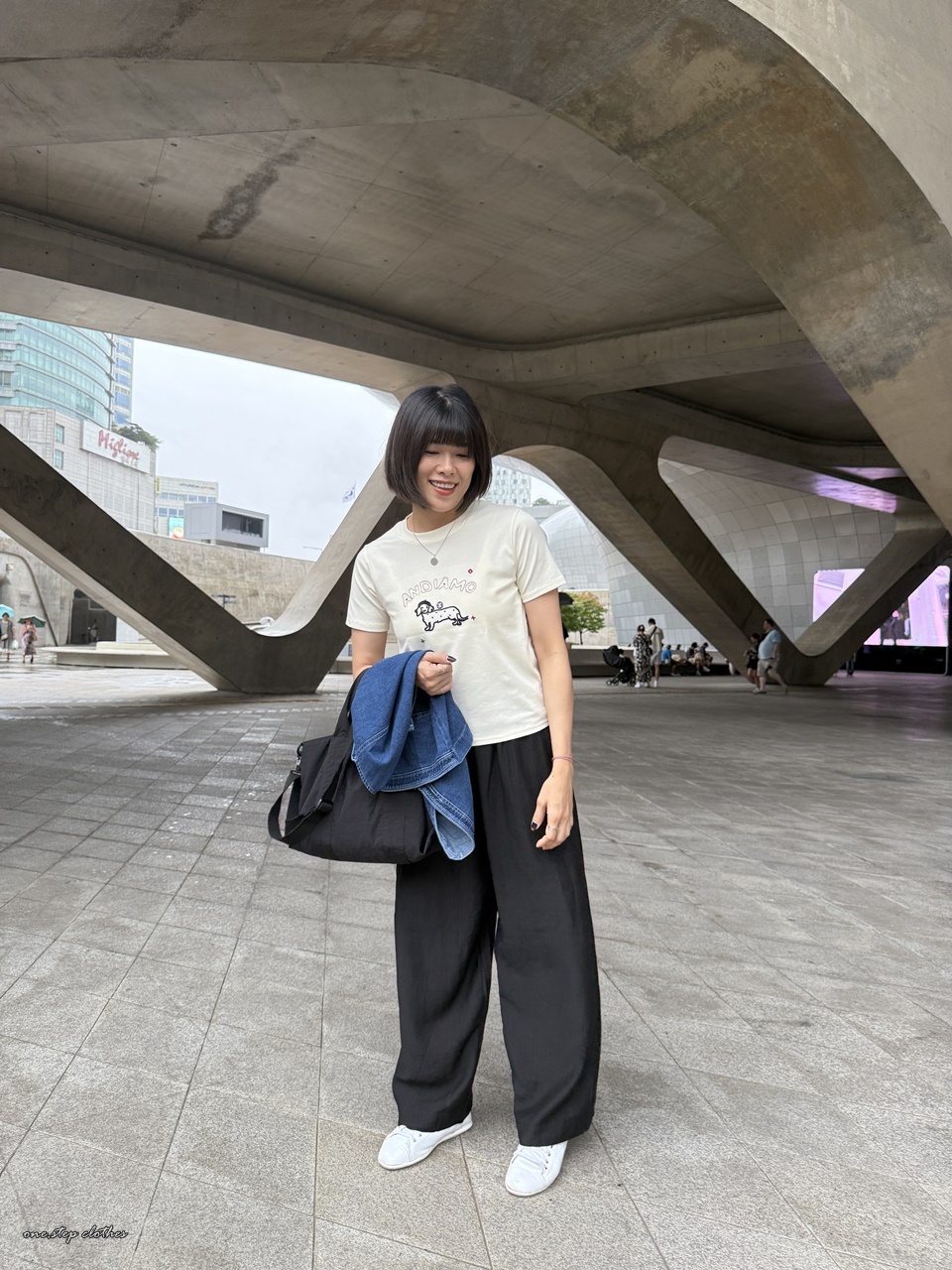 正韓Andiamo 刺繡狗狗T (白)