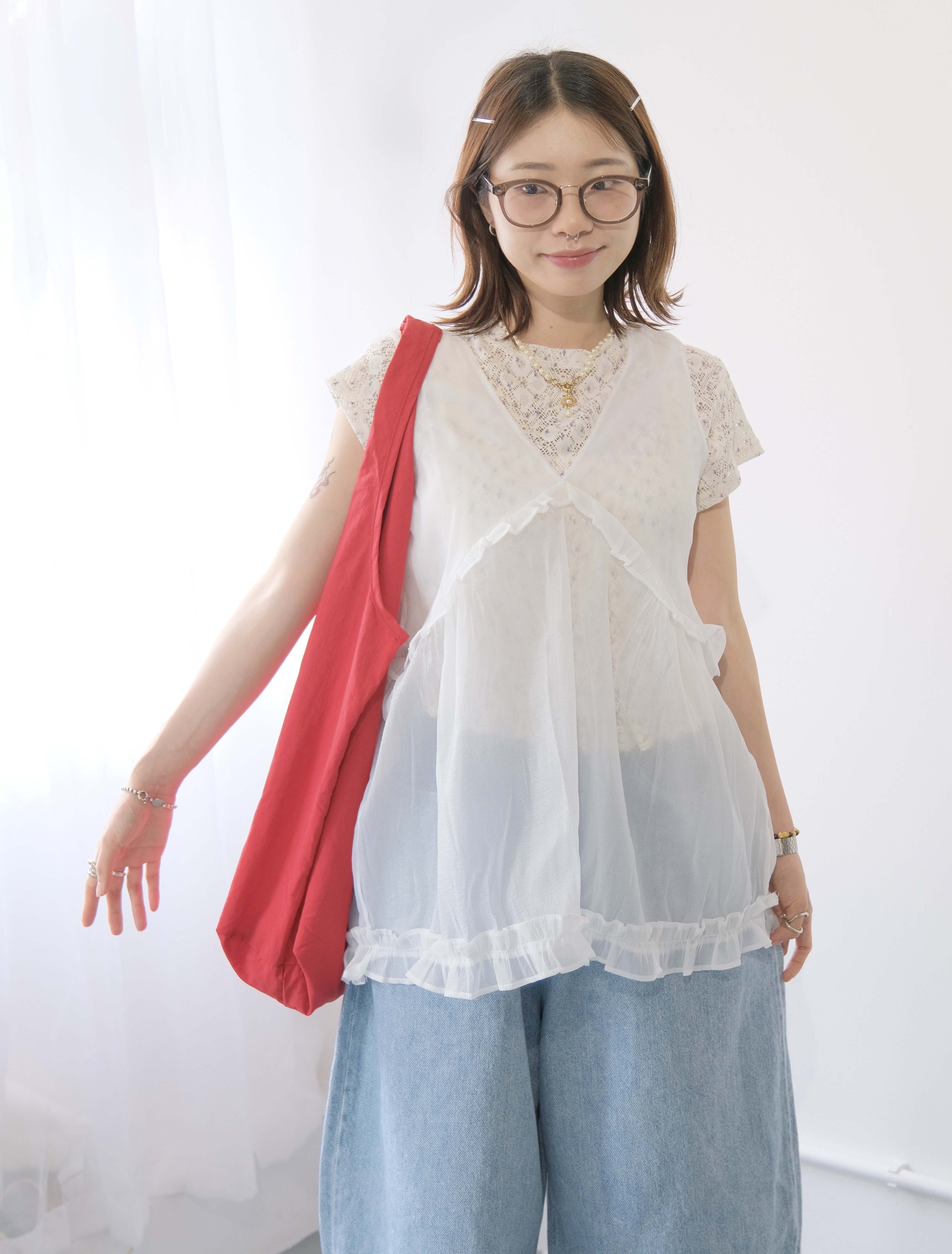 碎花拼通花邊可愛tee