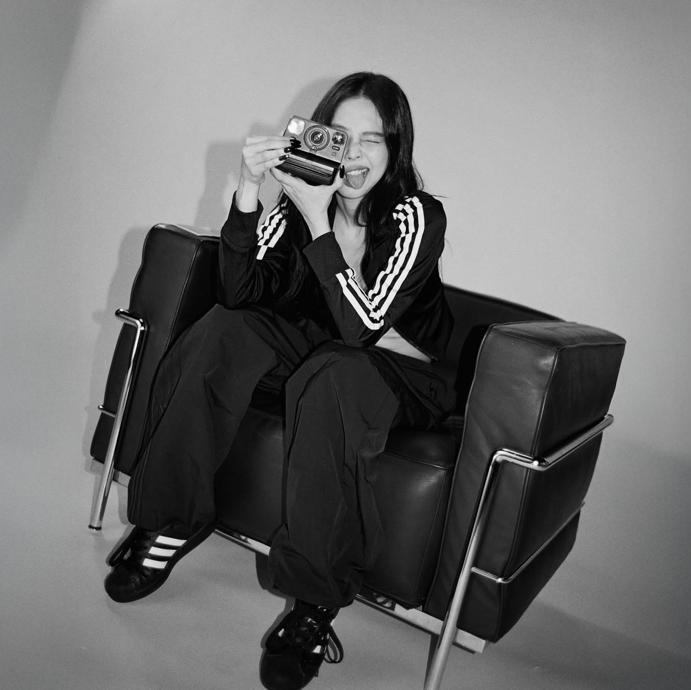 ADIDAS SUPERSTAR 2.0 貝殼頭 愛迪達 三葉草 黑白 黑標 白尾 復古 Jennie代言同款 金珍妮 男女鞋 JI0079 / 現貨