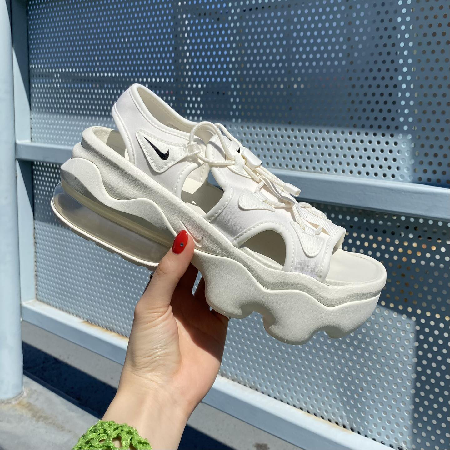 NIKE WMS AIR MAX KOKO SANDAL 厚底涼鞋 奶油米白