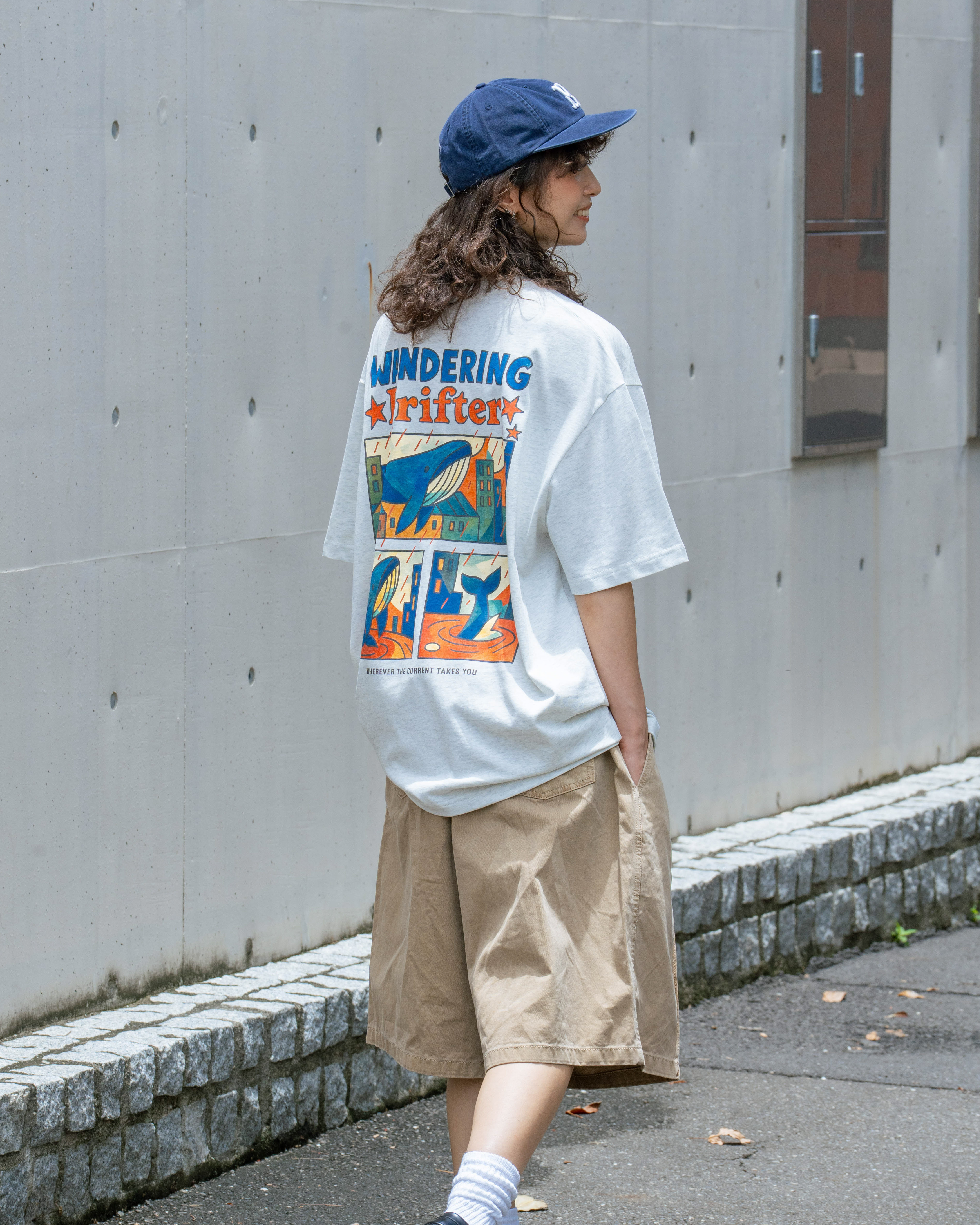 Ordinary 鯨魚泡流浪者短Tee