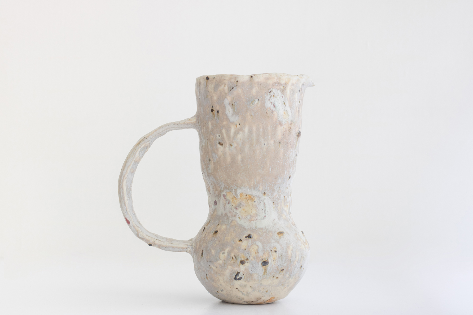 +g Chiharu Oguro-水壺