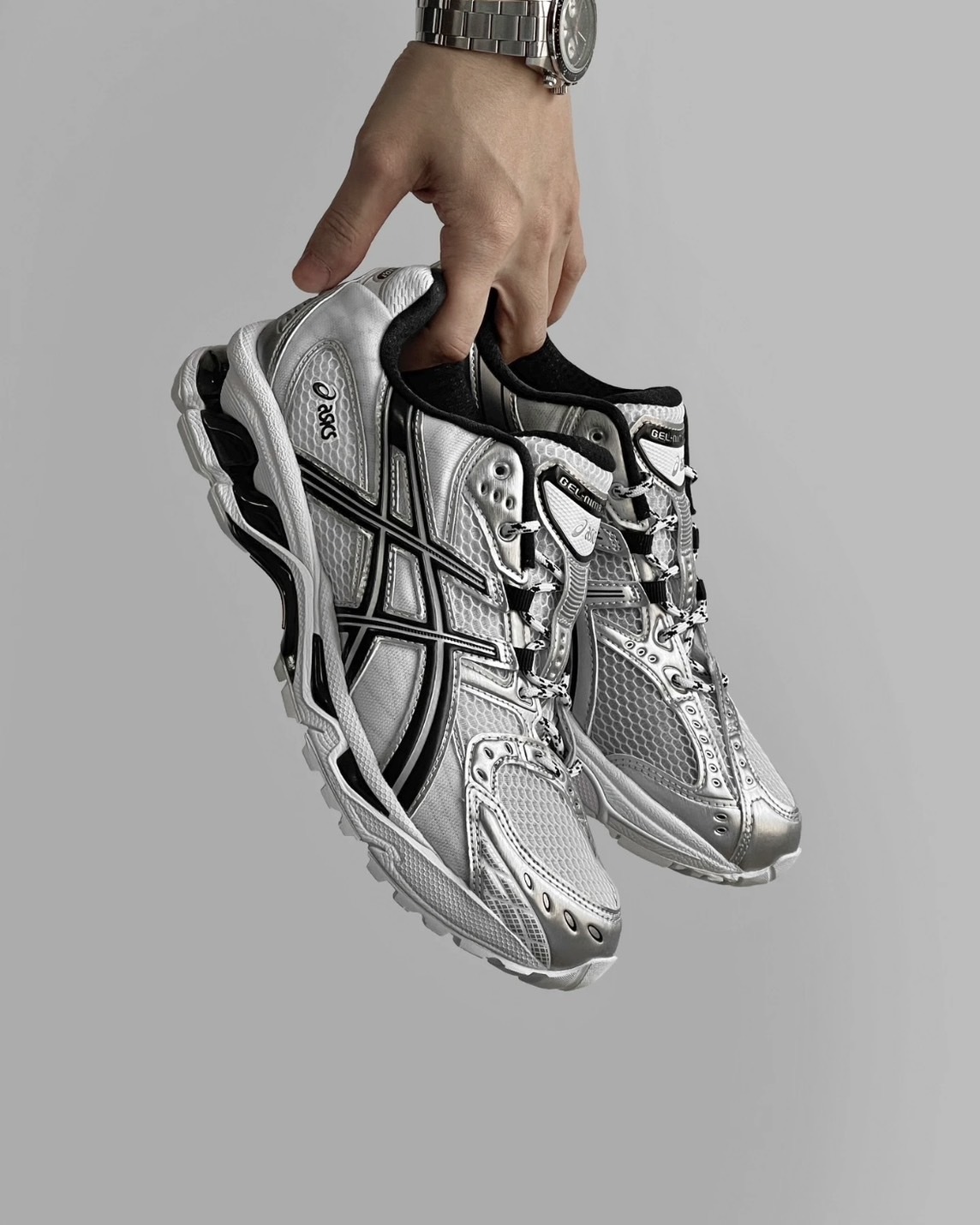<奇蹟降價>Asics Gel-Nimbus 10.1 "2025"  銀白