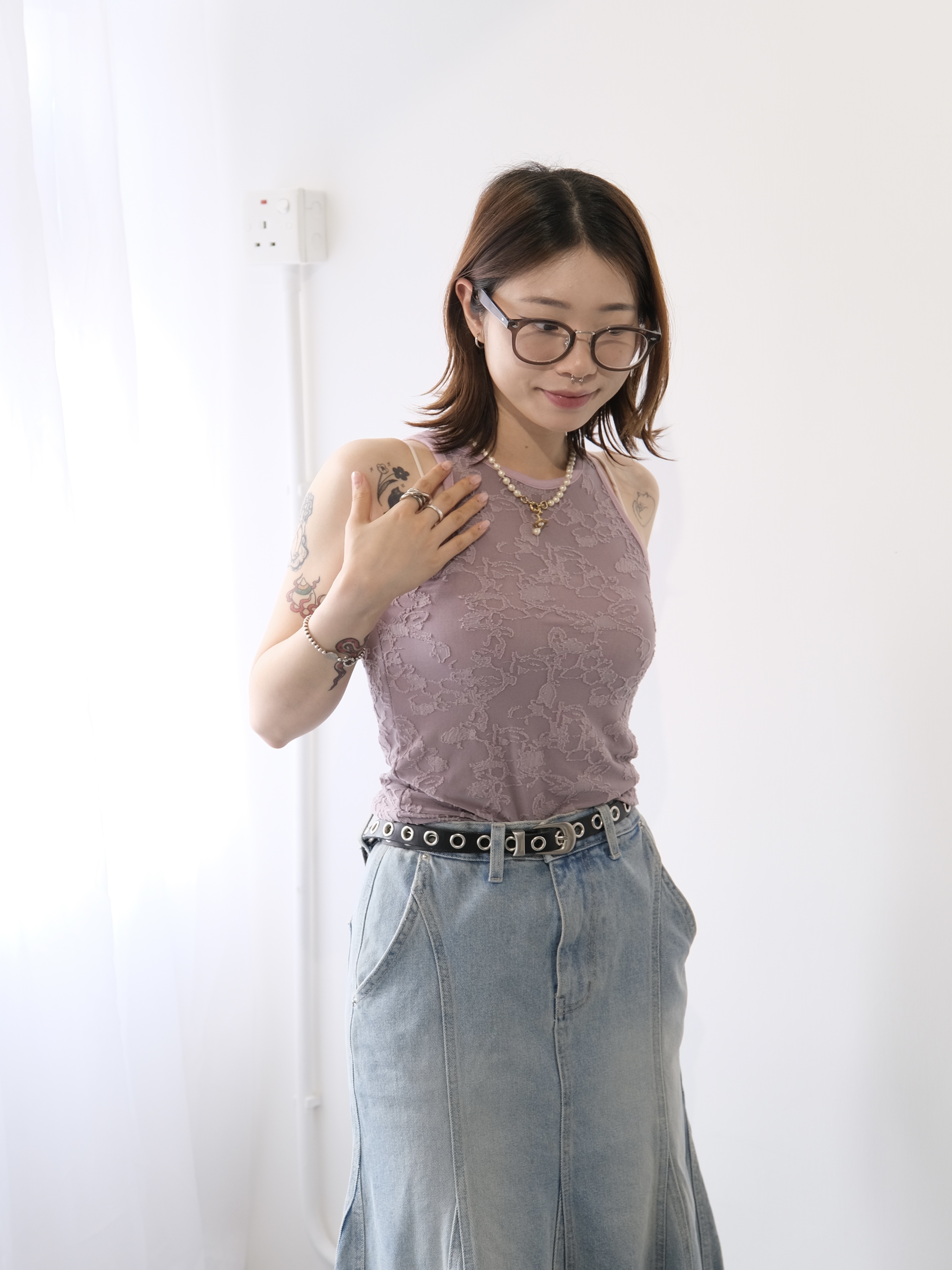 刺繡花入肩背心