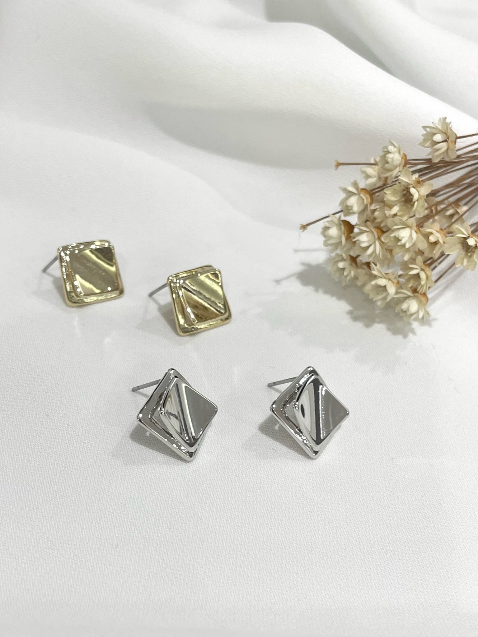 立體面金屬方塊耳環