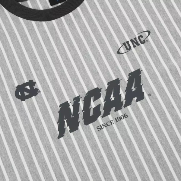 NCAA 短T 淺灰 直條紋 落肩 復古 短袖 中性 7425112011