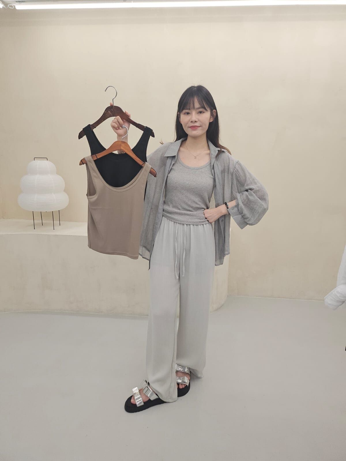 MB4538 夏日U形背心 *特價* (優惠碼同充值購物金不適用)