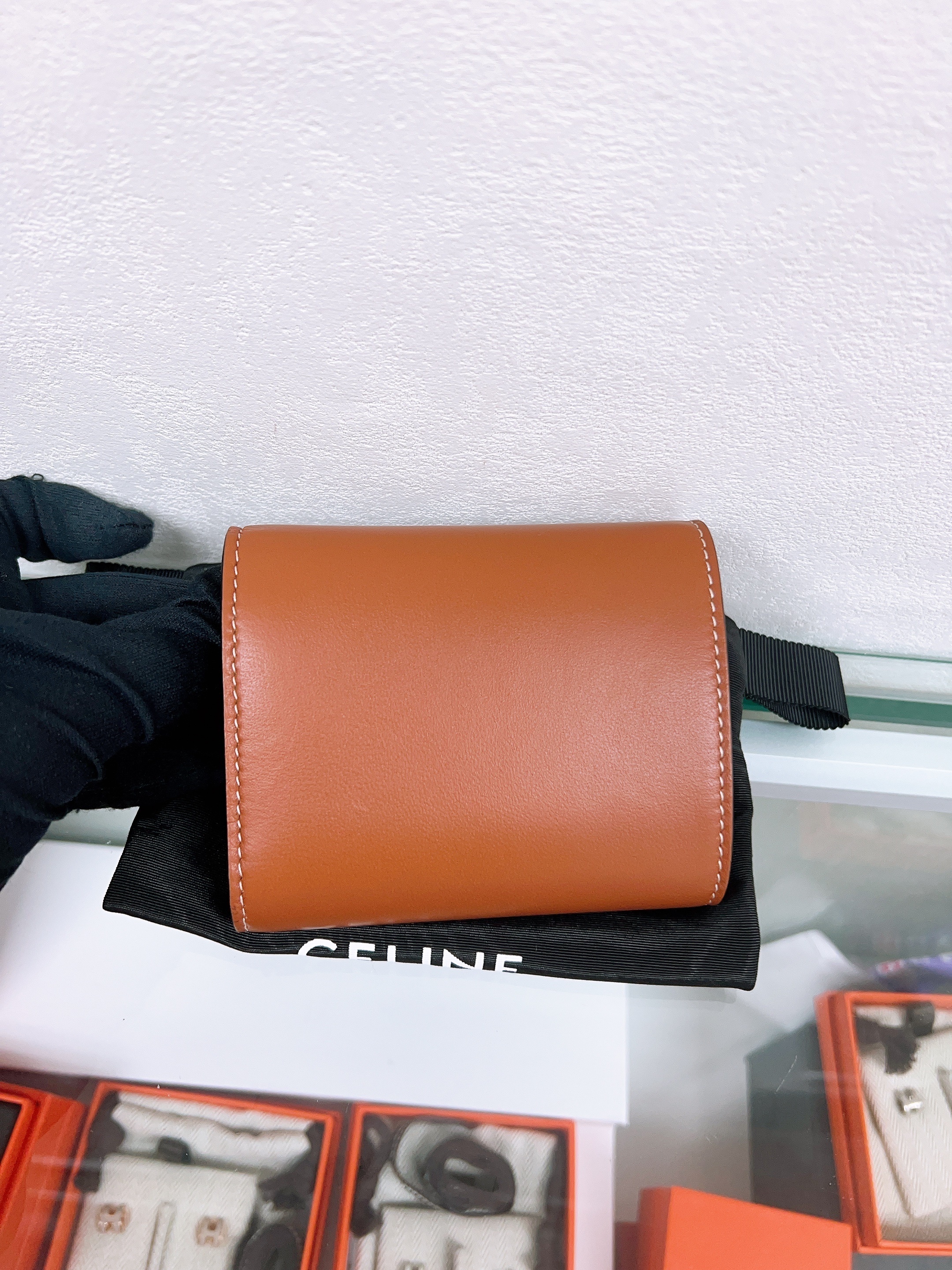 *Unused* Celine triomphe wallet tan