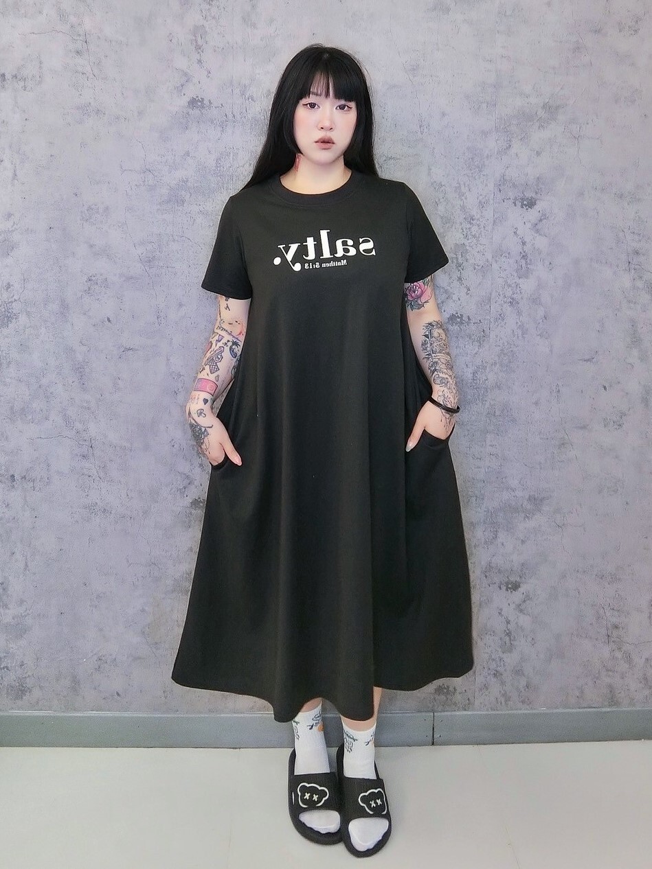 鹽系休閒穿搭字母長T