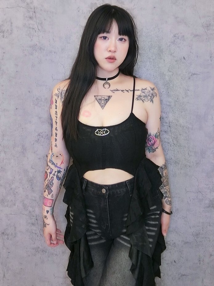 廢土風蝴蝶小銀標細肩帶小可愛