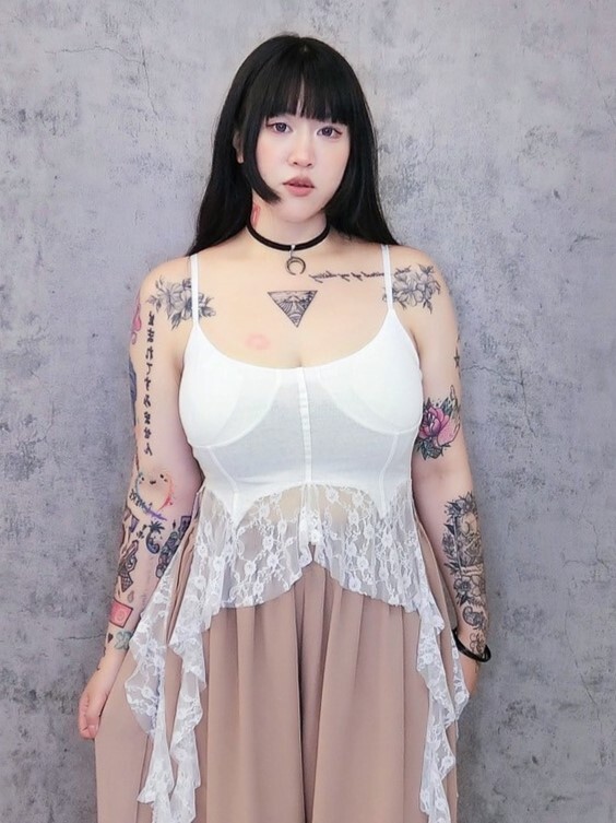 馬甲樣式設計感蕾絲垂墜細肩帶小可愛