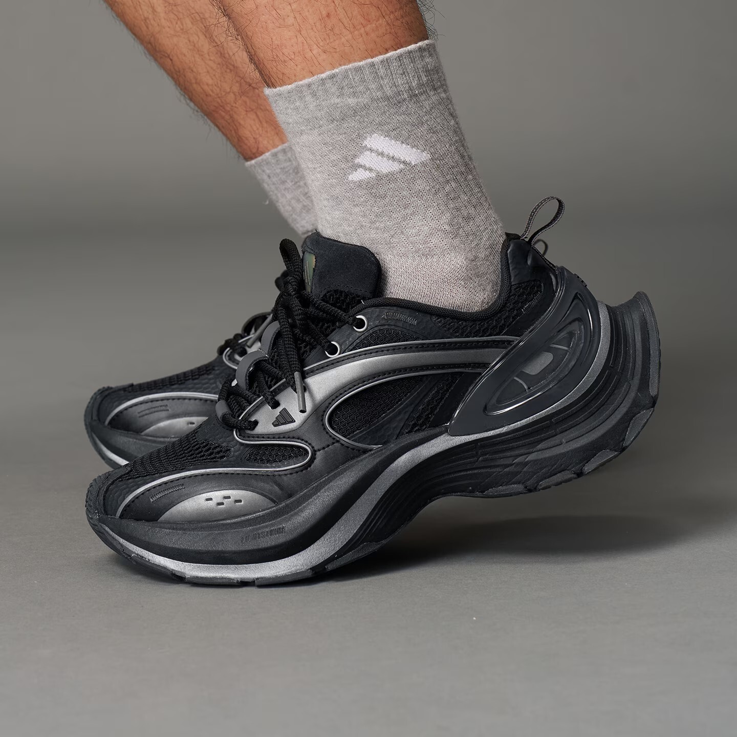 【Focus Store】預購 Adidas XLG Speed "Black & Silver" 黑銀 JS4988