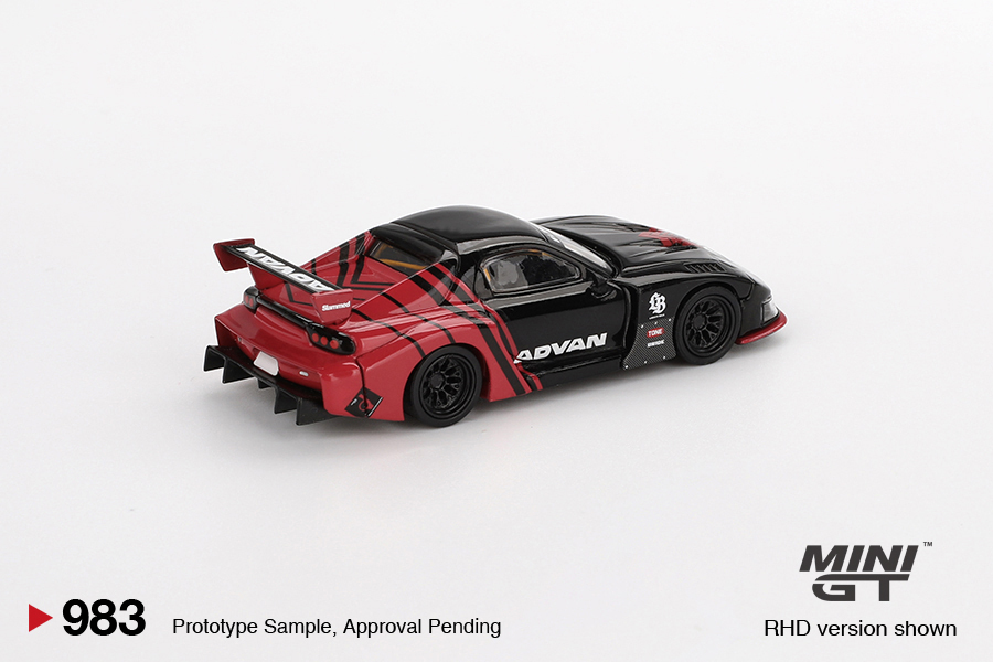 Mini GT 1/64 Mazda RX-7 LB-Super Silhouette Advan RHD