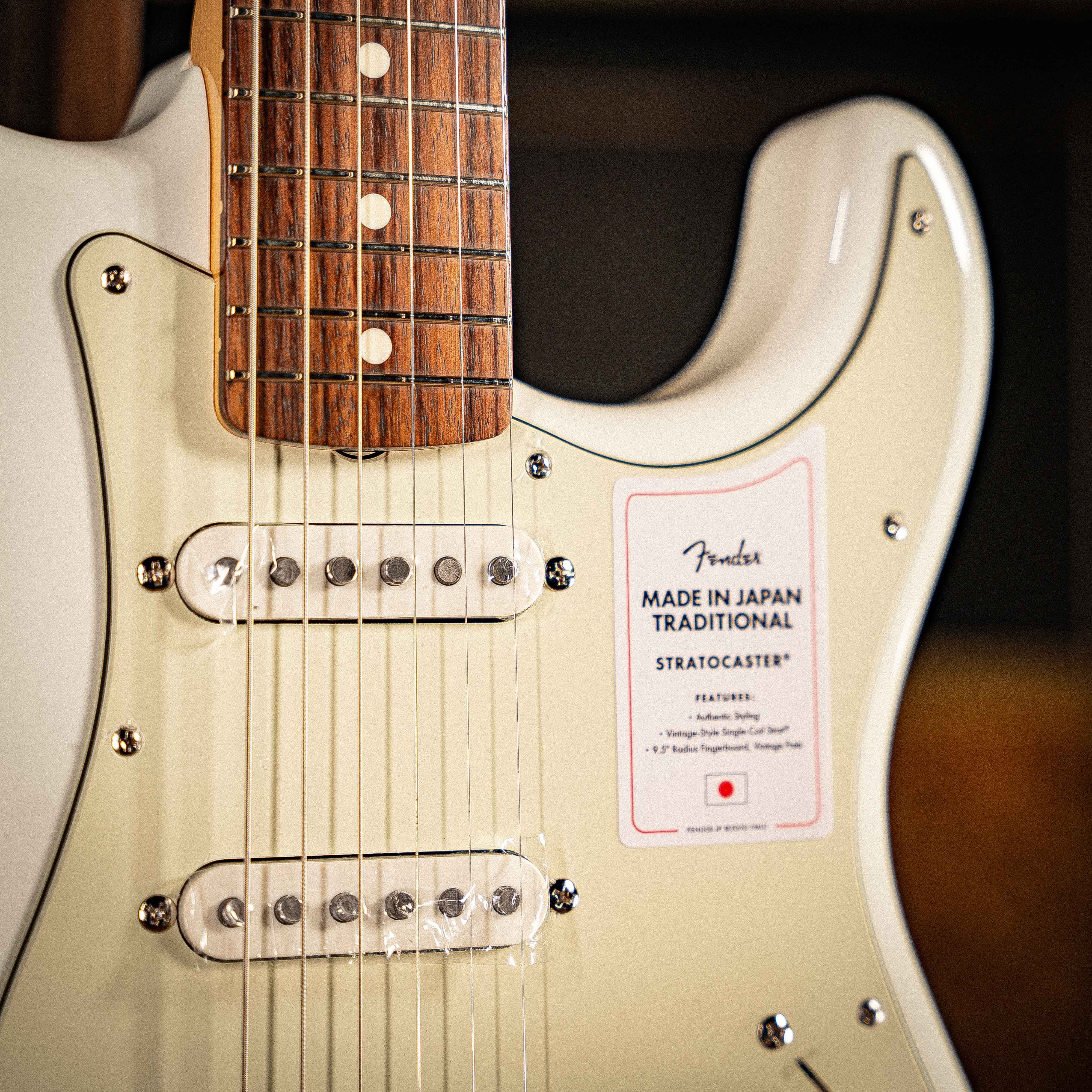 Fender Japan Traditional 60s OWH 電吉他