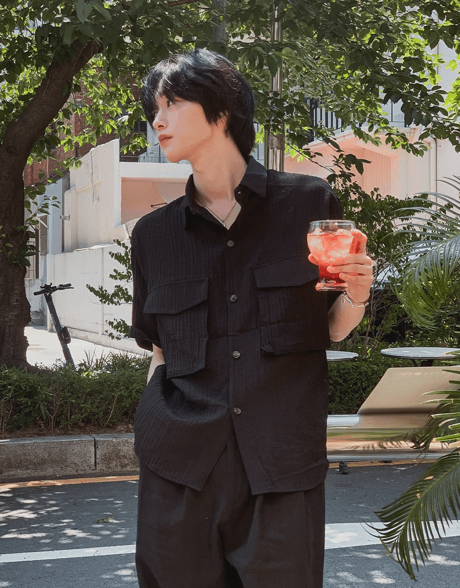 Borti 雙口袋短袖襯衫