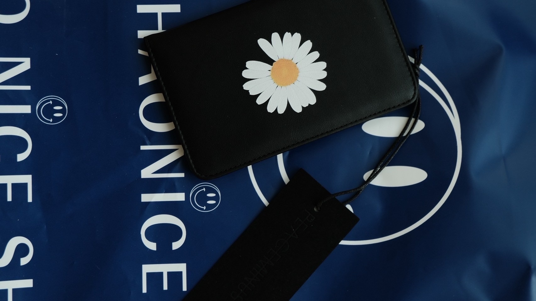 ［haonice] 本店限購30組 peaceminusone GD 權志龍限量 護照夾 卡包