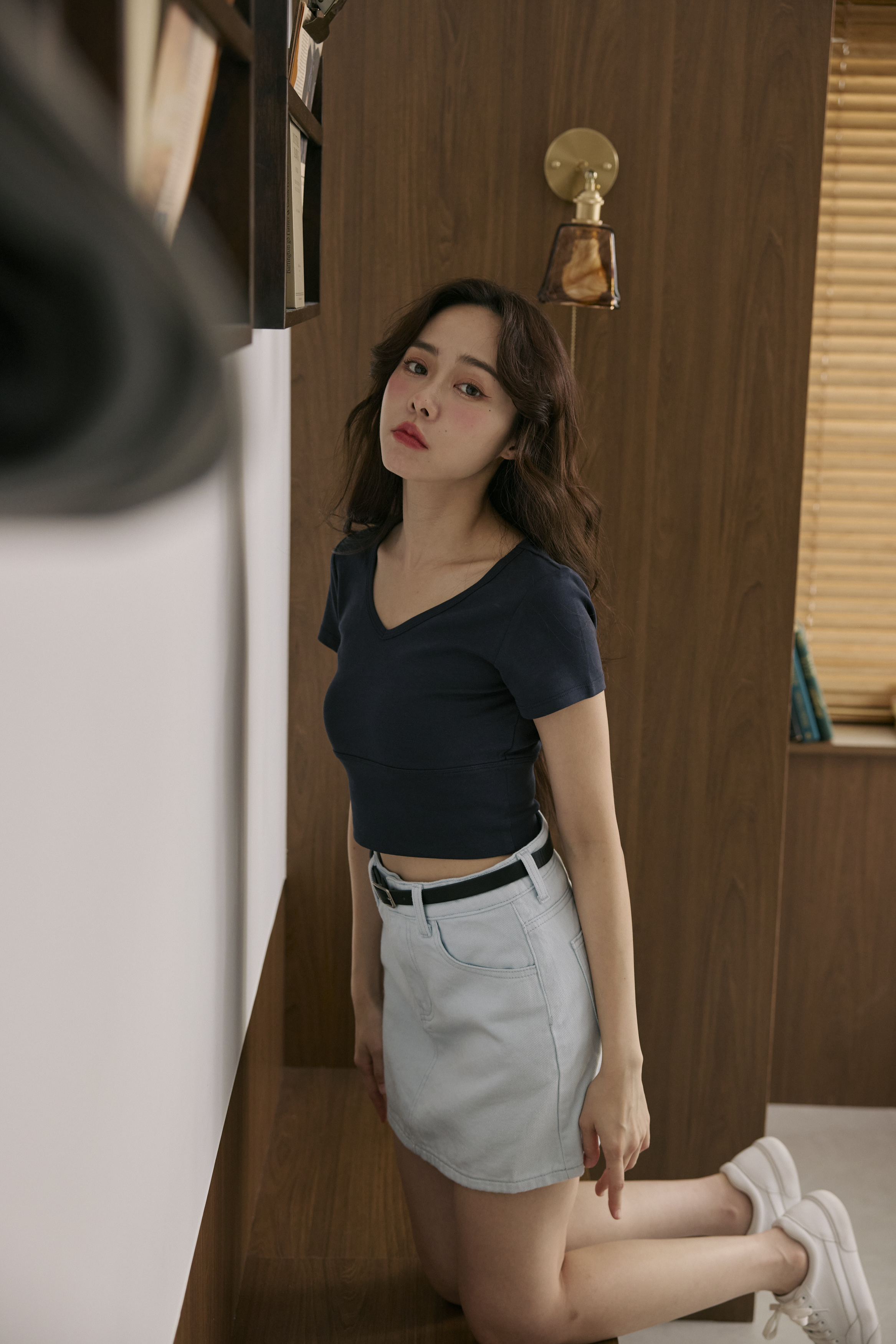 藏青深 V 魅力短 T