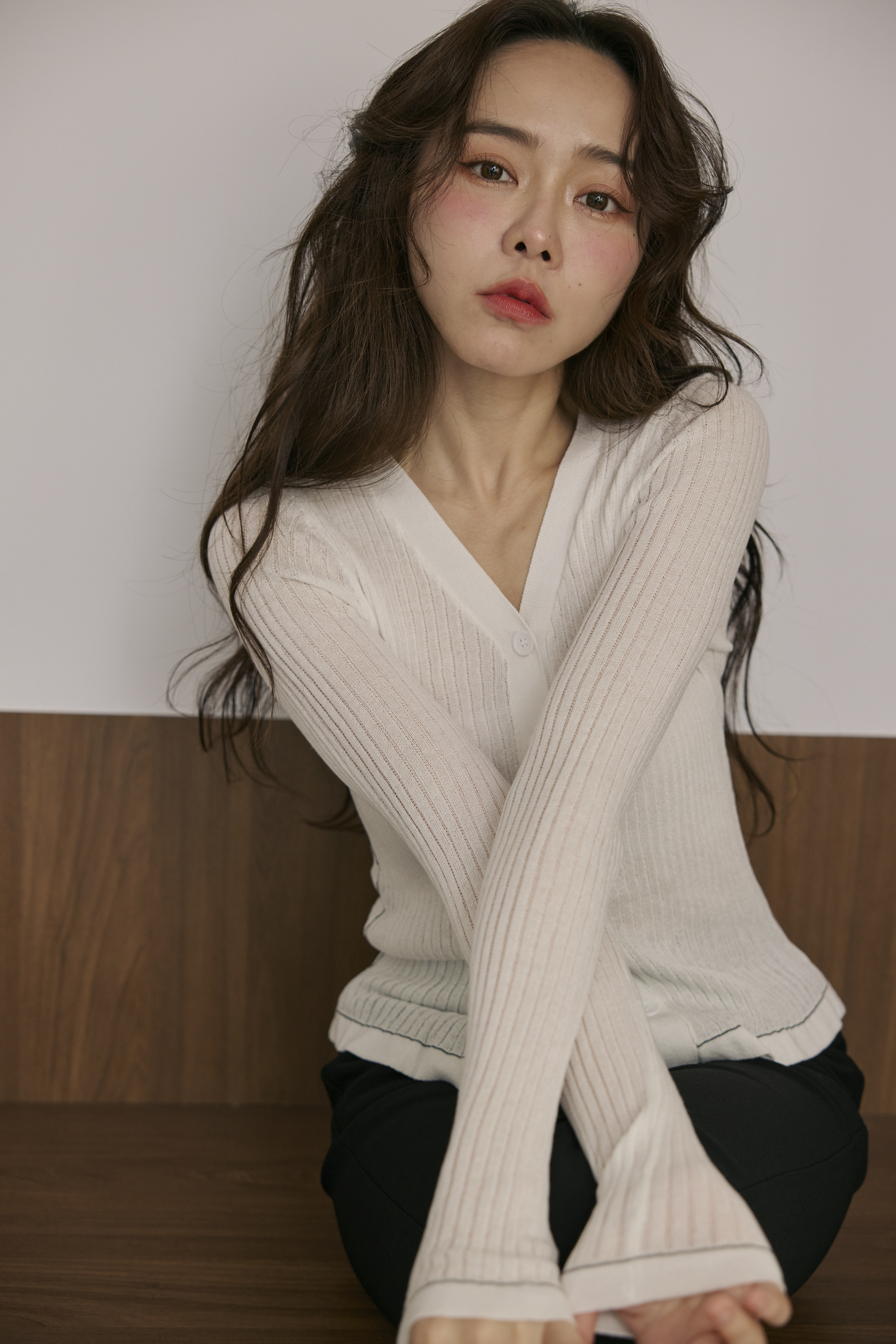 滾邊黑線女神款透膚針織