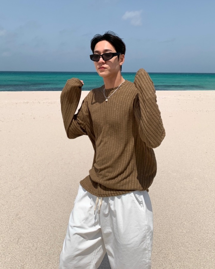 夏季圓領針織衫