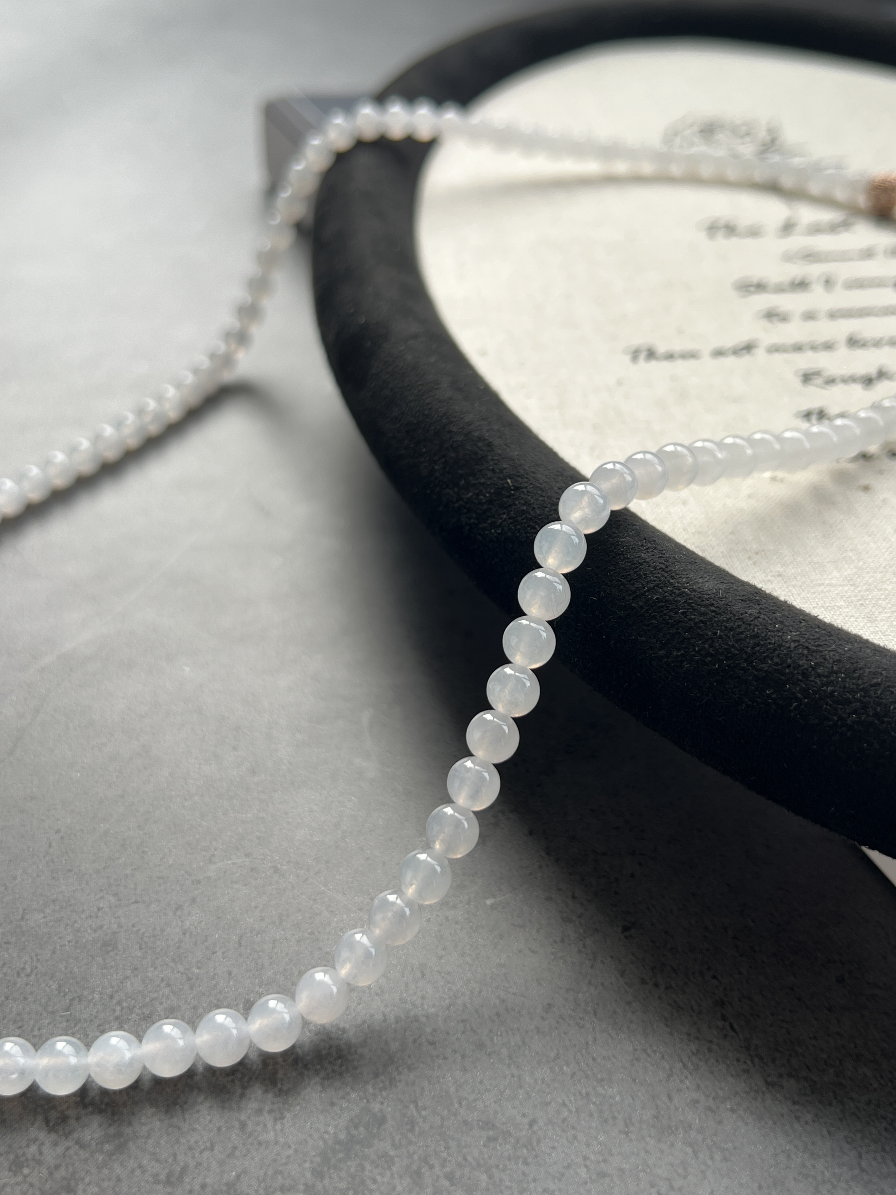 白冰翡翠長珠串6mm