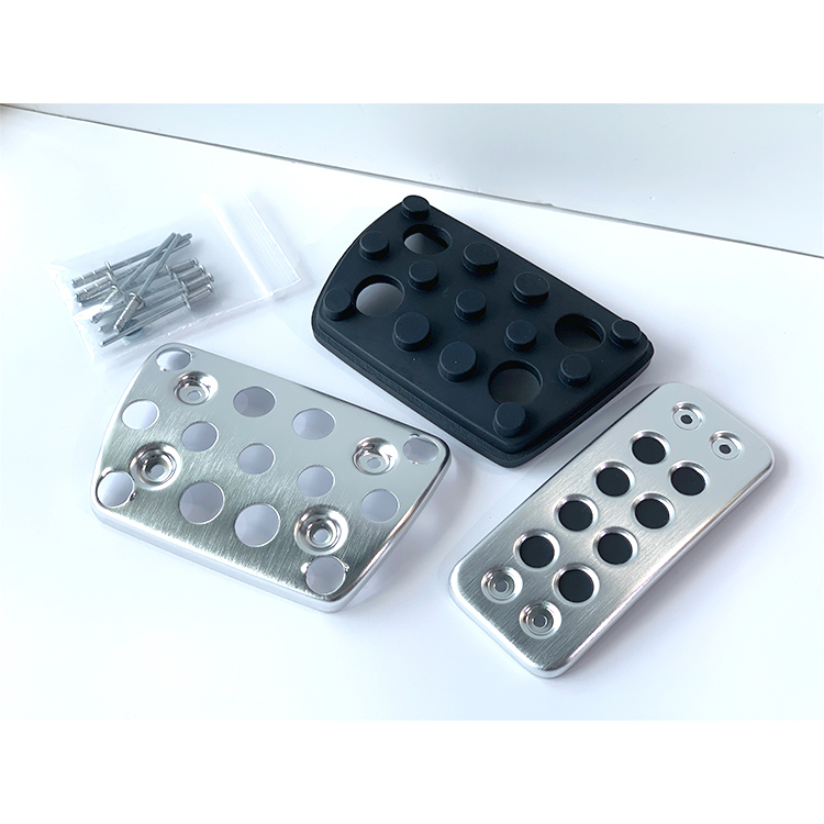 HONDA 日本原廠選配件 FIT e:HEV 油門煞車踏板