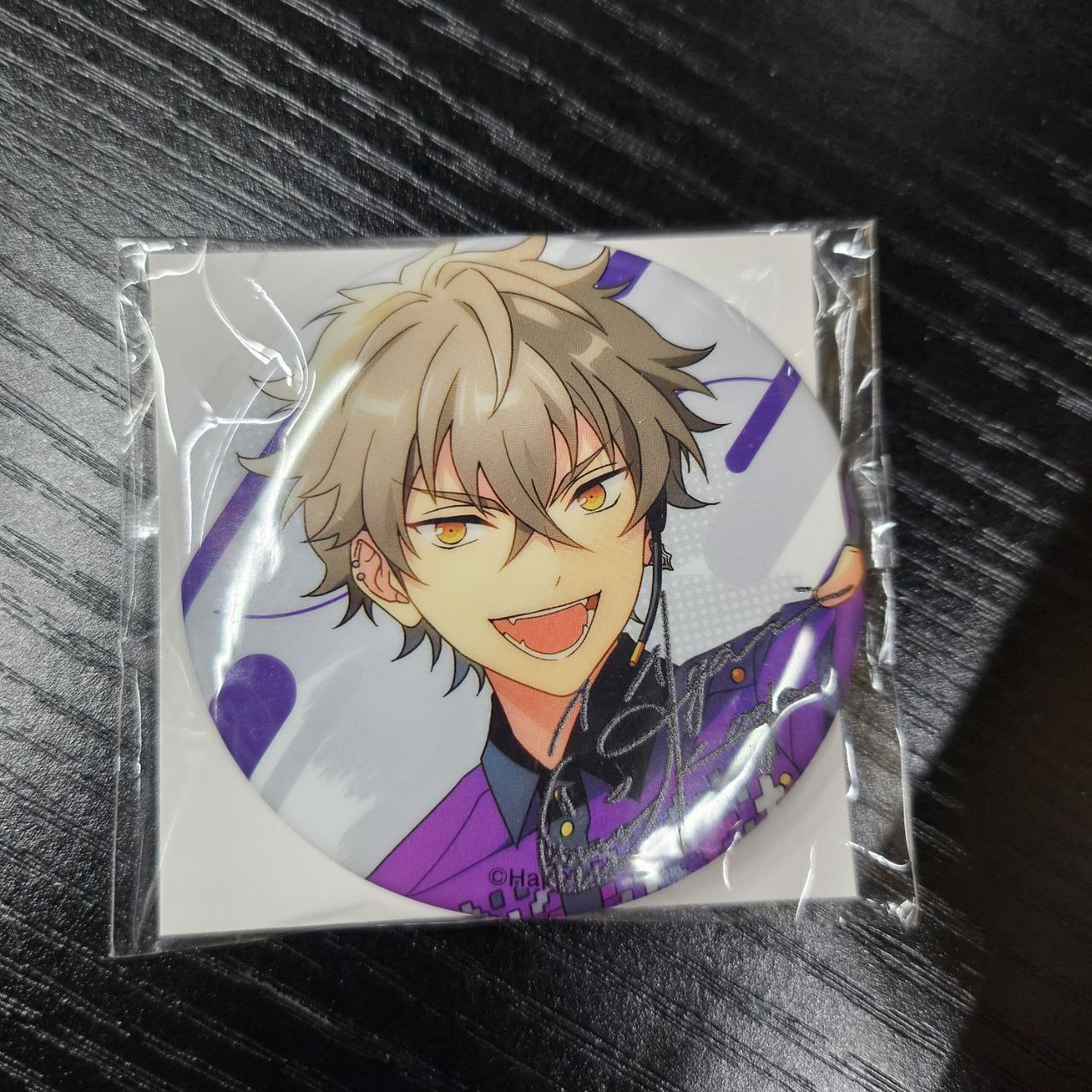 ES 大神 襟章#272