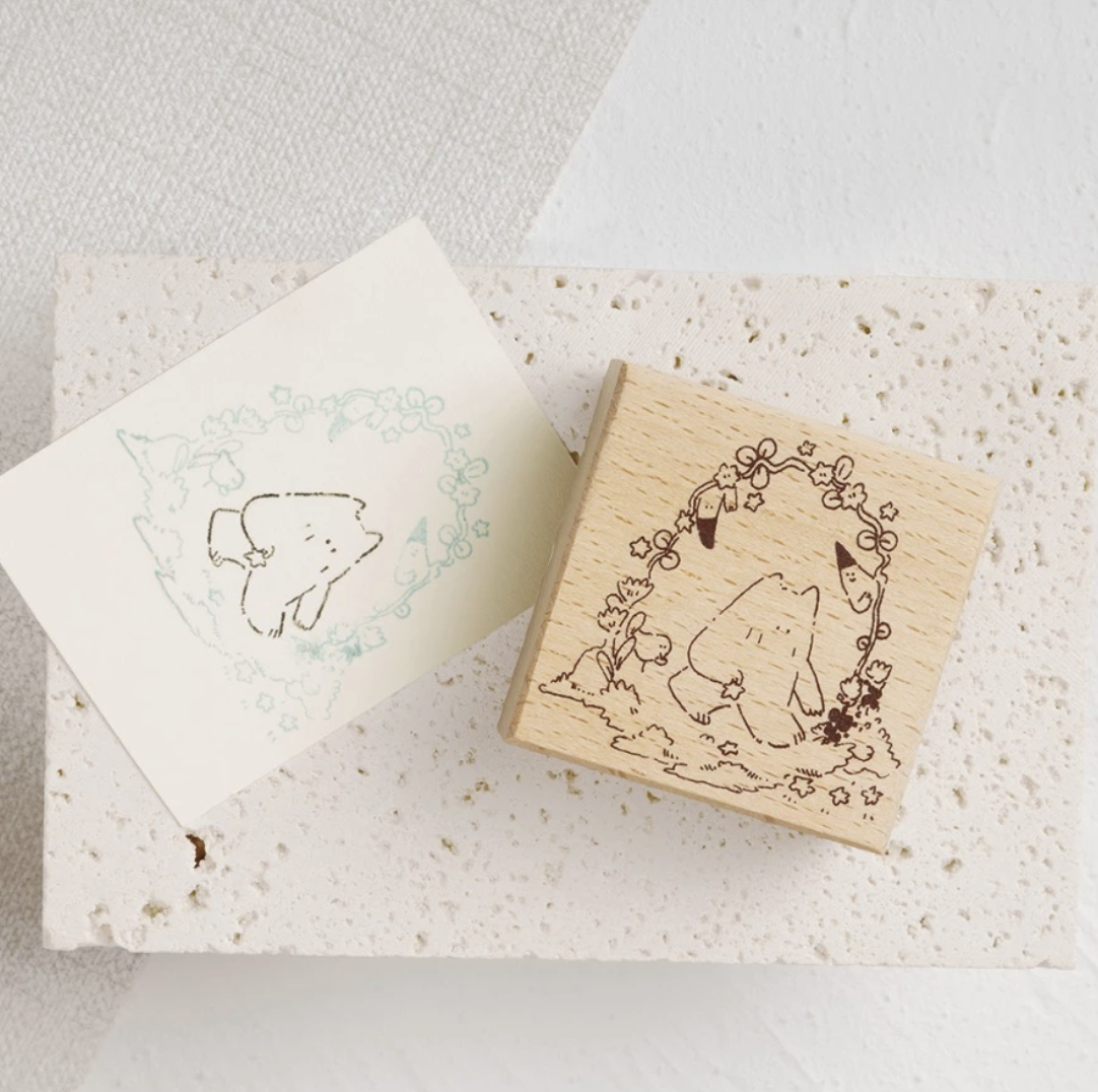 Yibo｜where is home? 印章