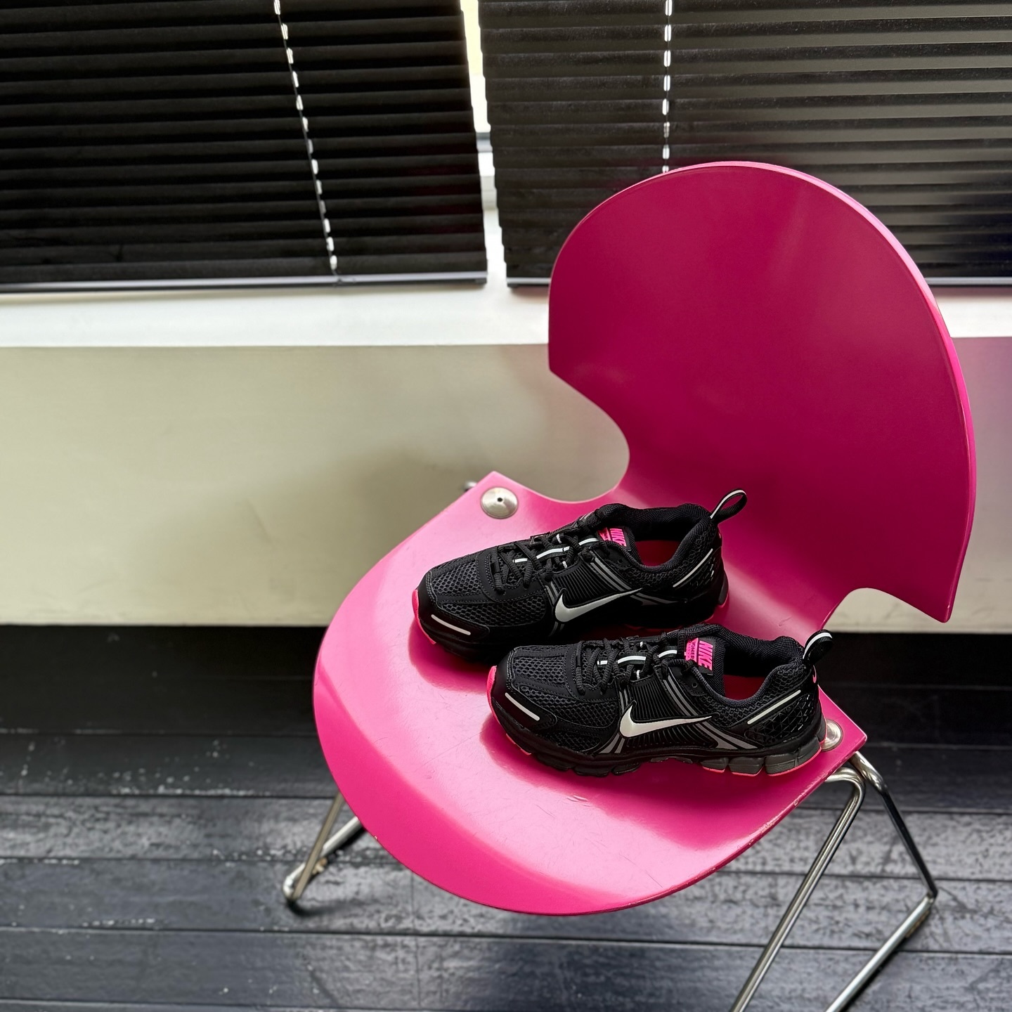 Nike Zoom Vomero 5 GS 櫻桃黑紅銀 黑銀 桃紅 復古鞋 HF6998-005