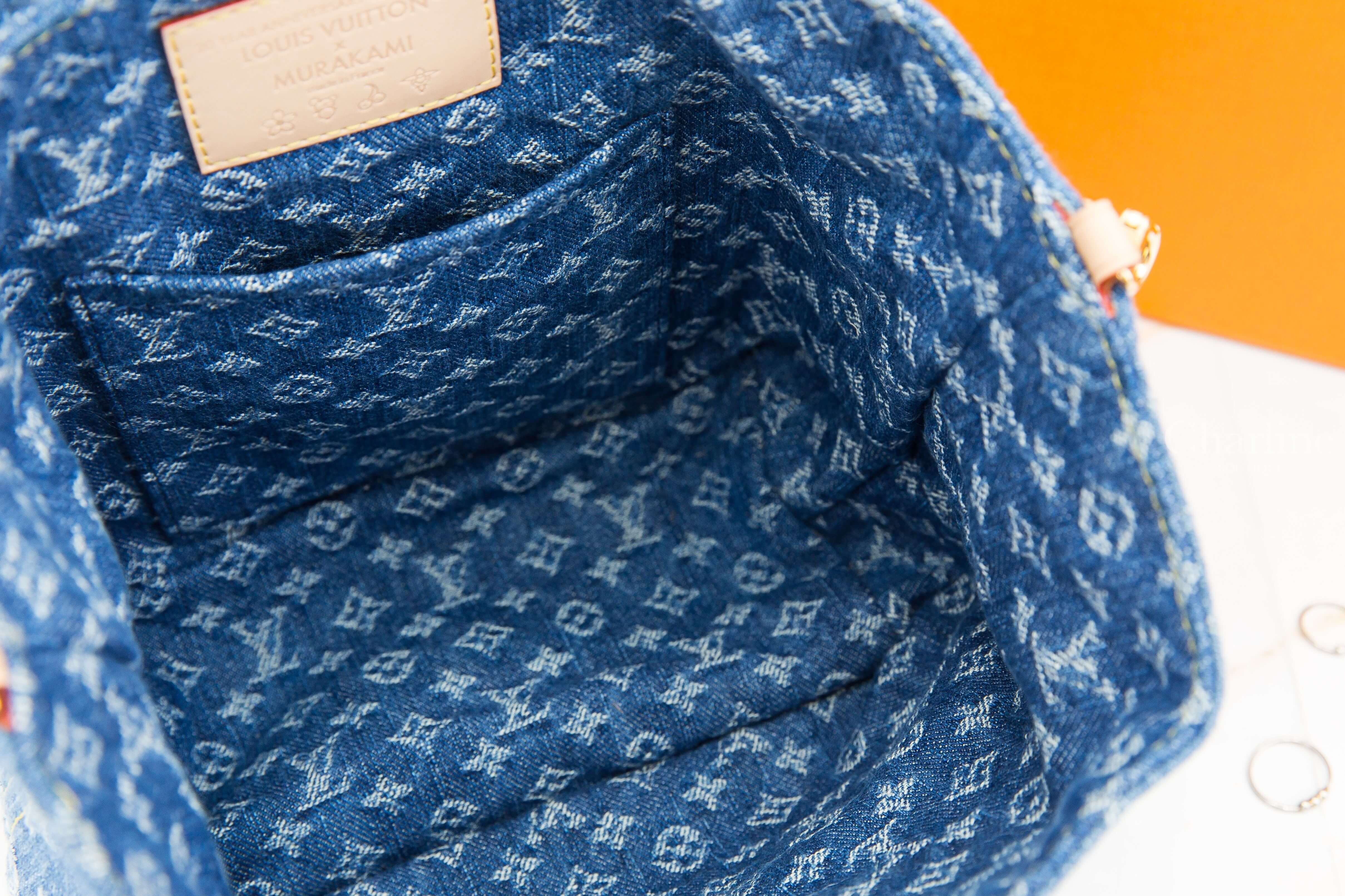Louis Vuitton LV x TM Venice NM Backpack 聯名款丹寧藍滿版白色老花紅色微笑櫻桃牛仔布金釦手提後背包-Charline Boutique 精品代購