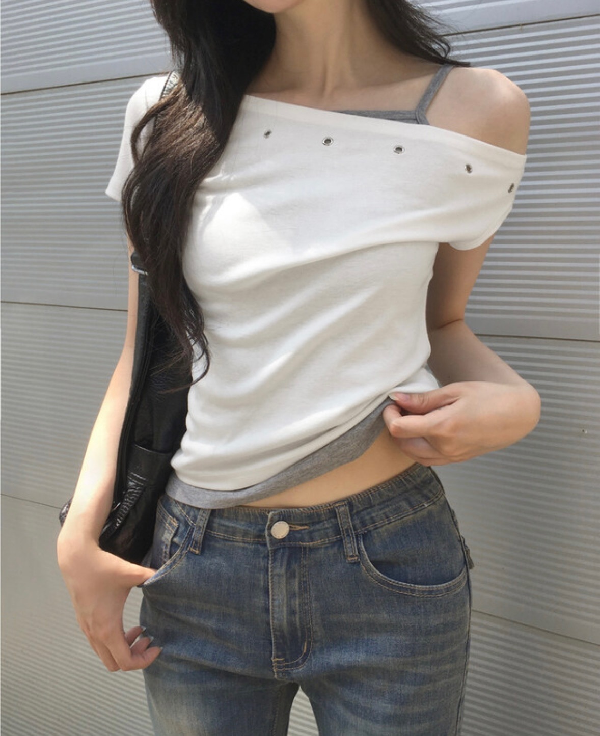 【優惠預訂】韓國eyelet 露肩上衣（3色）